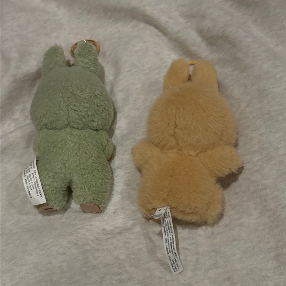 2 Labubu Keychains - Green & Beige - Picture 2 of 2